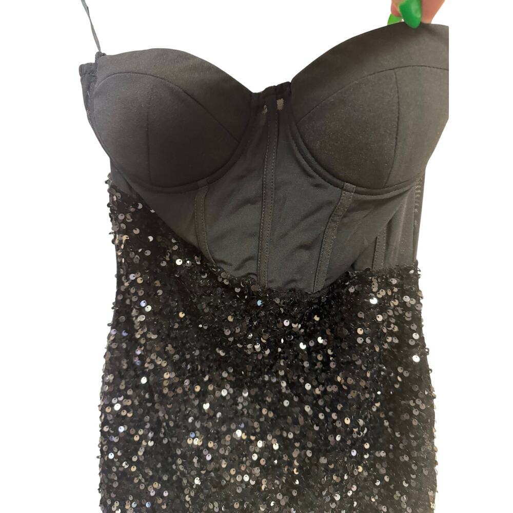 FASHION NOVA ASYMETRICAL BLACK SEQUIN CORSET BUSTIER MINI DRESS MEDIUM PARTY - Picture 6 of 7